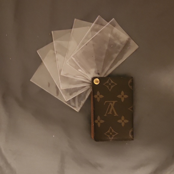 VINTAGE LOUIS VUTTION MONOGRAM CREDIT CARD AND PHOTO HOLDER - Picture 1 of 8